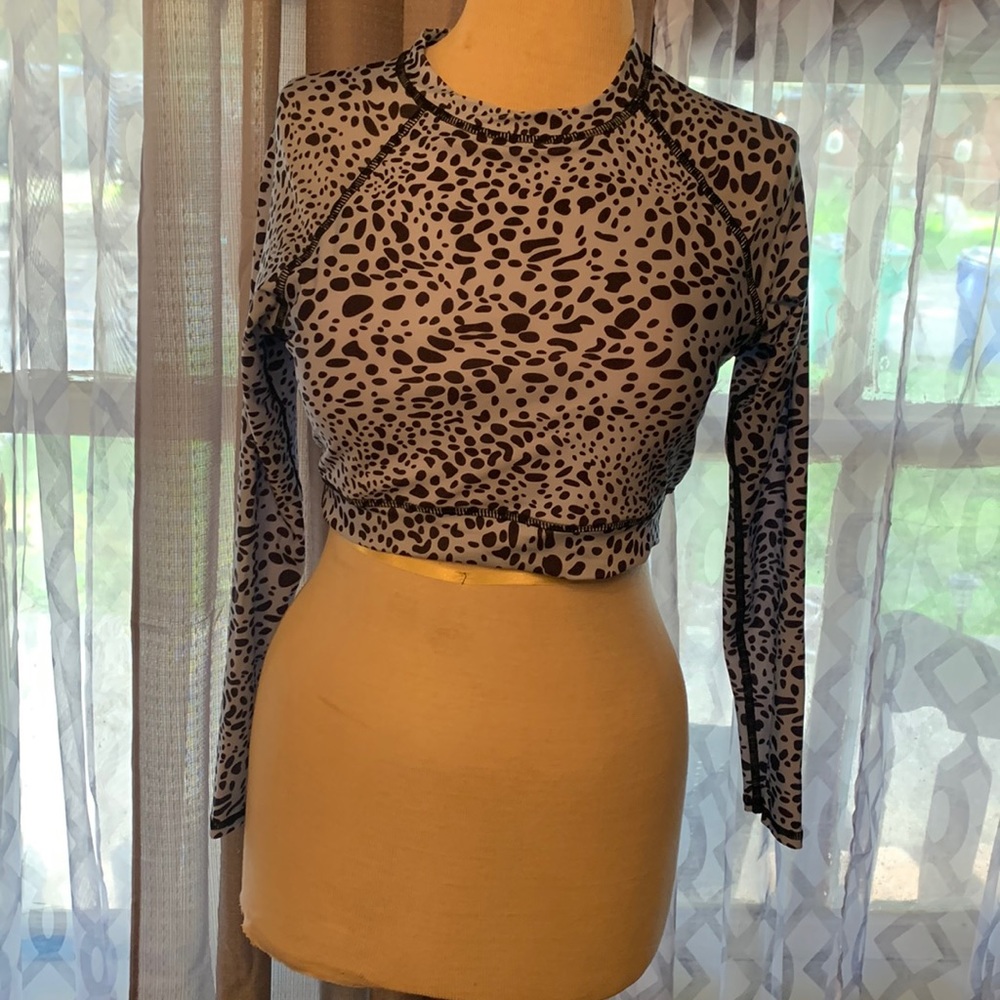 A crop top